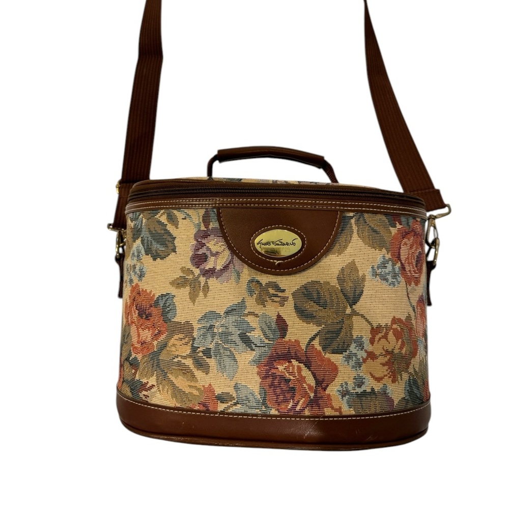 Gloria Vanderbilt Brown and Cream Travel Bag with Floral Design